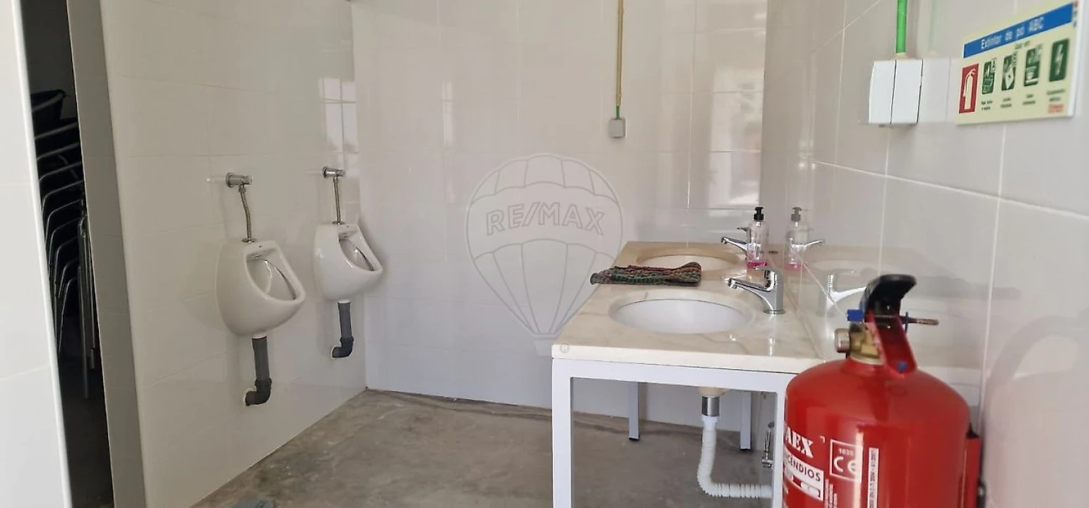 Armazém para Venda em Queluz e Belas Foto 6