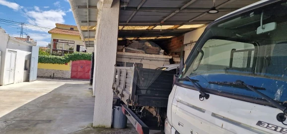 Armazém para Venda em Queluz e Belas