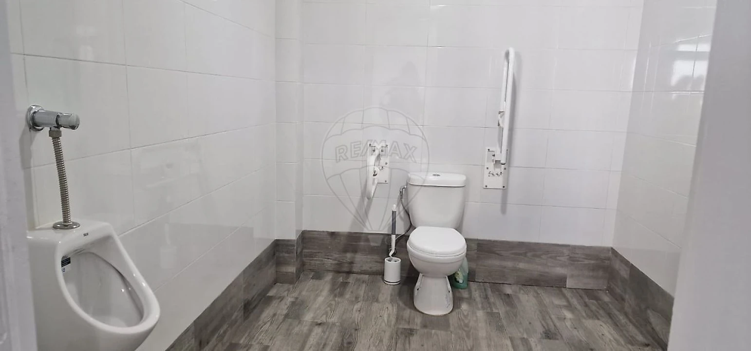 Armazém para Venda em Queluz e Belas Foto 3