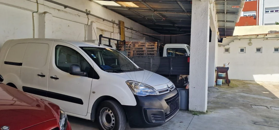 Armazém para Venda em Queluz e Belas Foto 4