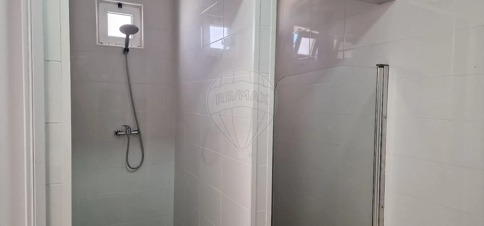 Armazém para Venda em Queluz e Belas Foto 7