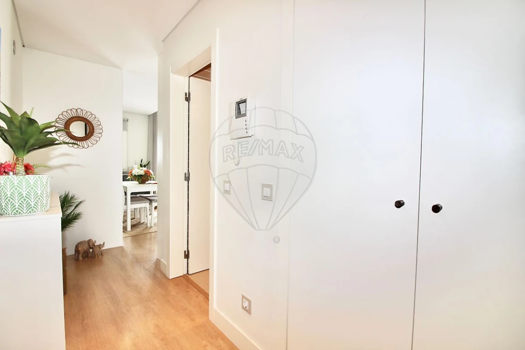 Apartamento T1 para Venda em Seixal, Arrentela e Aldeia de Paio Pires Foto 15