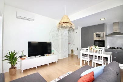 Apartamento T1 para Venda em Seixal, Arrentela e Aldeia de Paio Pires