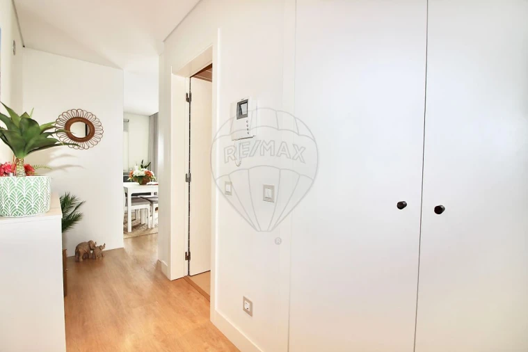 Apartamento T1 para Venda em Seixal, Arrentela e Aldeia de Paio Pires Foto 15