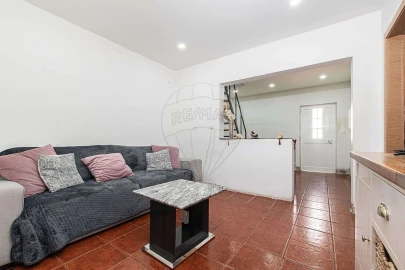 Moradia T2 para Venda em Vialonga