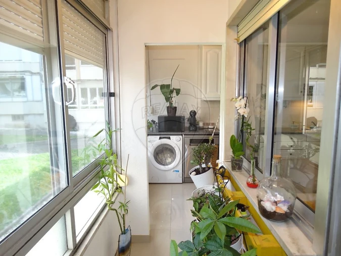Apartamento T2 para Arrendamento em Encosta do Sol Foto 7