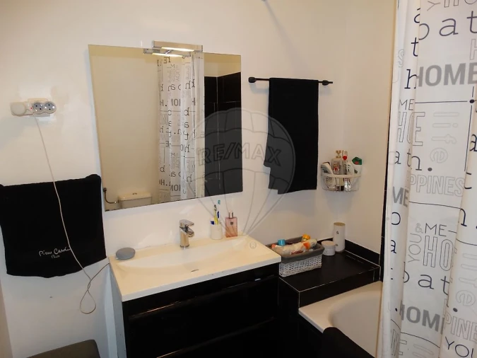 Apartamento T2 para Arrendamento em Encosta do Sol Foto 14