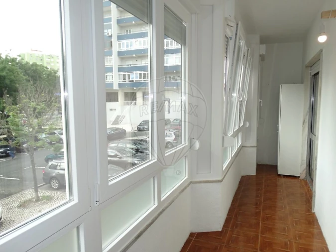 Apartamento T2 para Arrendamento em Encosta do Sol Foto 20