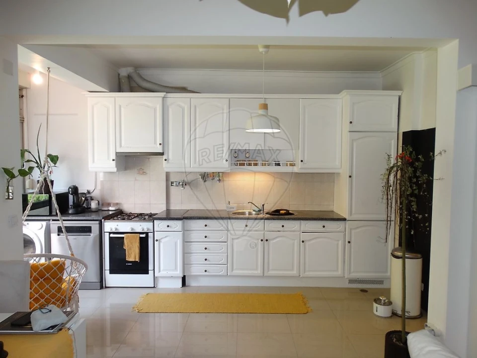 Apartamento T2 para Arrendamento em Encosta do Sol Foto 9
