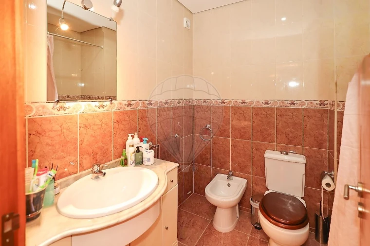 Apartamento T3 para Venda em Avanca Foto 10