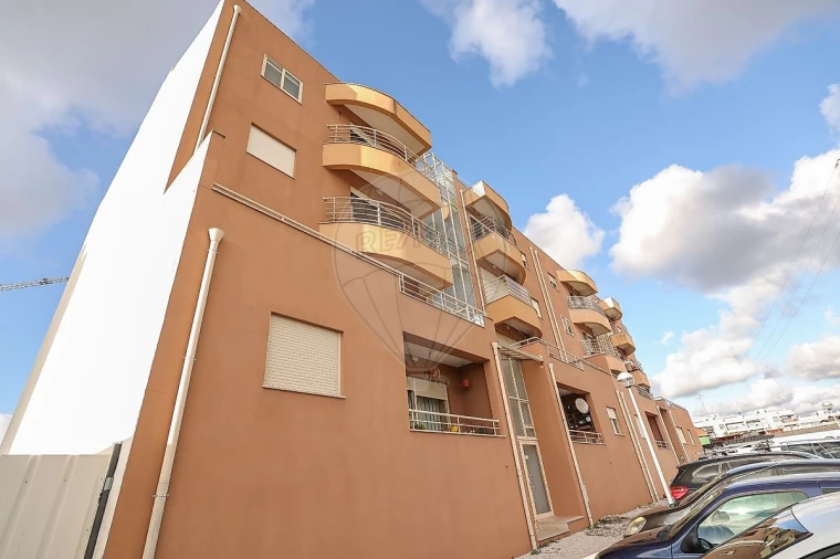Apartamento T3 para Venda em Avanca Foto 12
