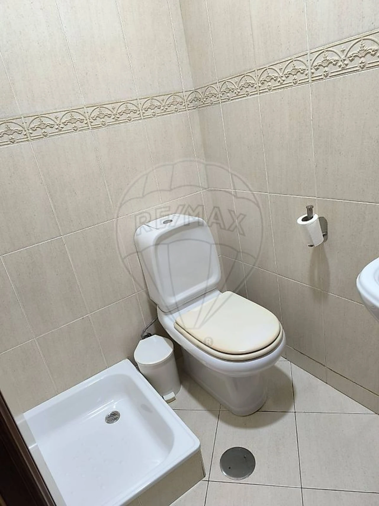 Apartamento T2 para Venda em Santa Maria de Lamas Foto 13