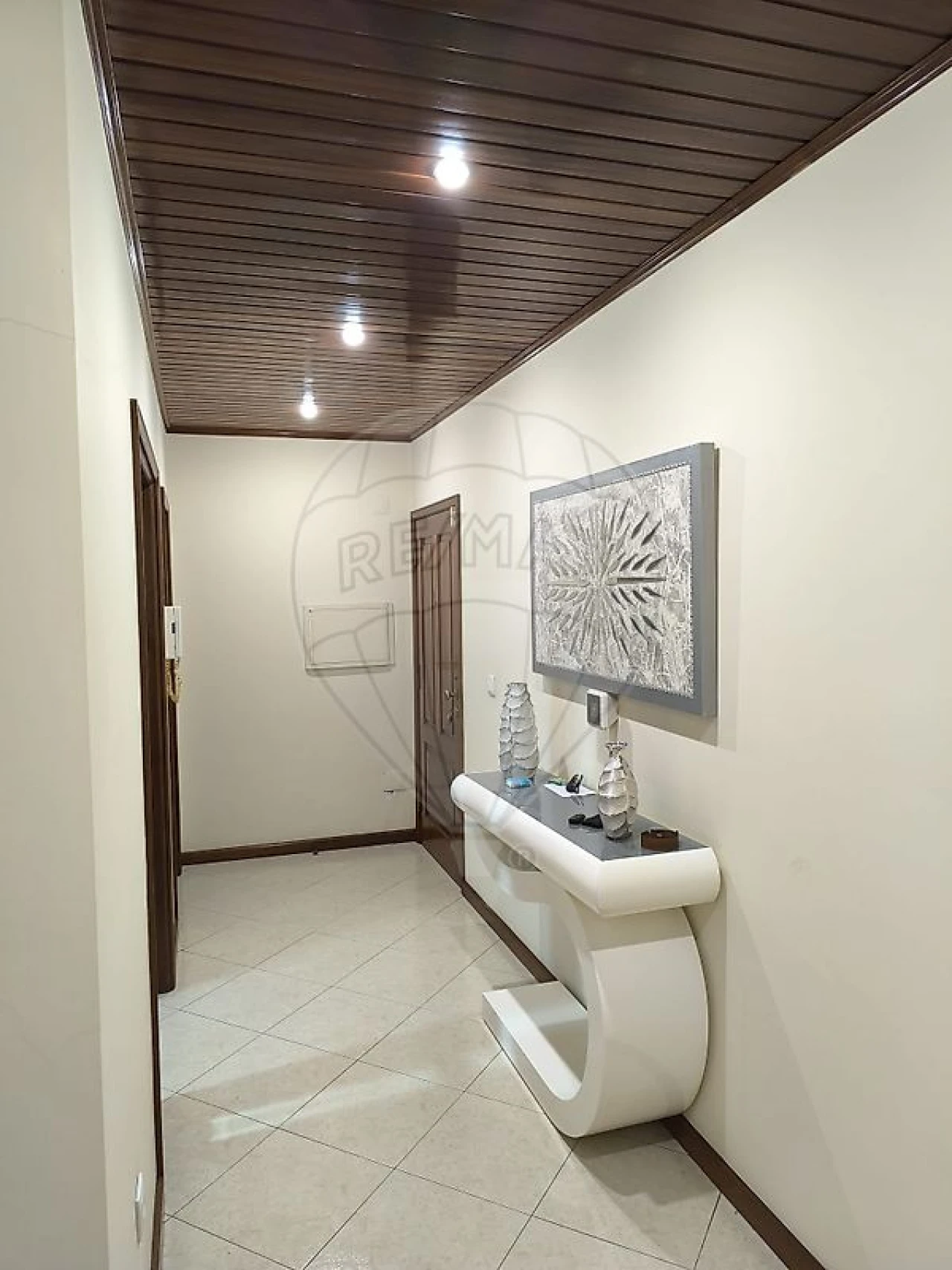 Apartamento T2 para Venda em Santa Maria de Lamas Foto 8