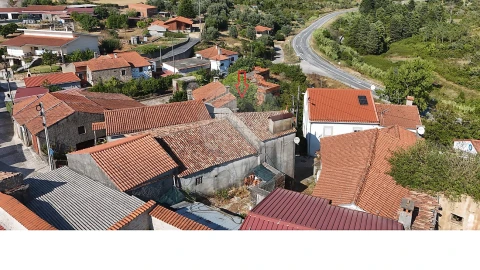 Moradia T3 para Venda em Vila Seca e Bem da Fé