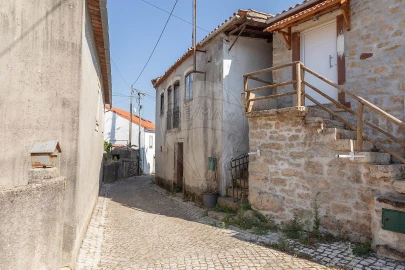 Moradia T3 para Venda em Vila Seca e Bem da Fé