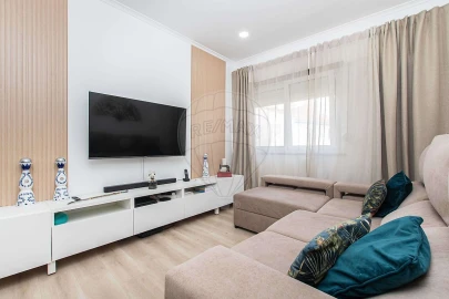 Apartamento T2 para Venda em Ajuda