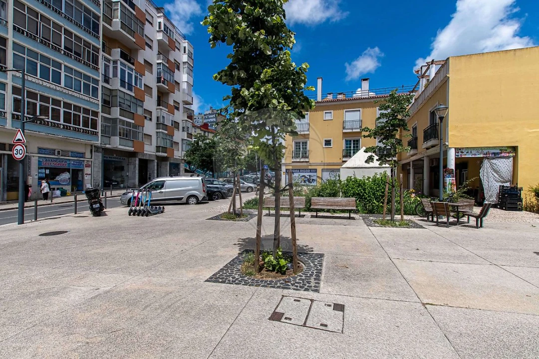 Apartamento T2 para Venda em Ajuda Foto 22