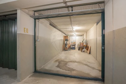 Apartamento T2 para Venda em Mafamude e Vilar do Paraíso