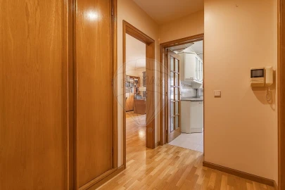 Apartamento T2 para Venda em Mafamude e Vilar do Paraíso