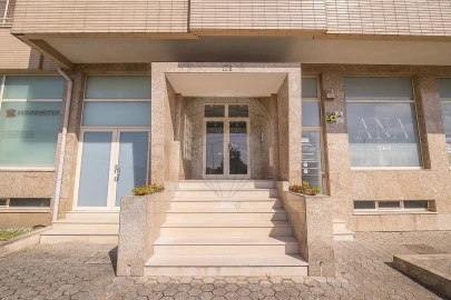 Apartamento T2 para Venda em Mafamude e Vilar do Paraíso