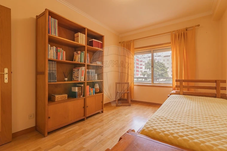 Apartamento T2 para Venda em Mafamude e Vilar do Paraíso Foto 25