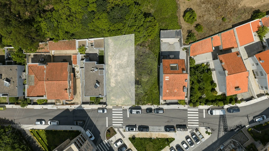 Terreno para Venda em Gondomar (São Cosme), Valbom e Jovim Foto 3