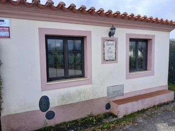 Moradia T4 para Venda em Santa Margarida da Coutada
