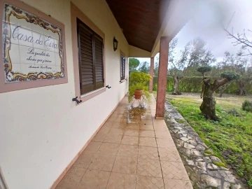 Moradia T4 para Venda em Santa Margarida da Coutada