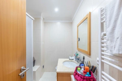 Apartamento T2 para Venda em Casal de Cambra