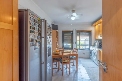 Apartamento T2 para Venda em Casal de Cambra