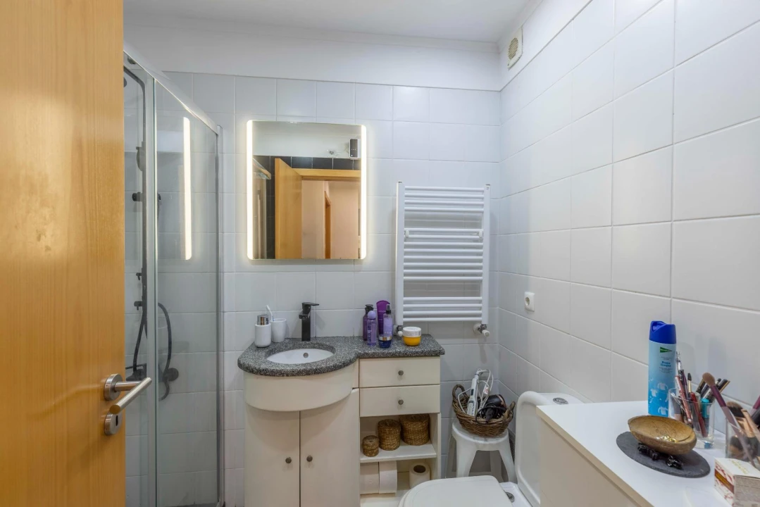 Apartamento T2 para Venda em Casal de Cambra Foto 21