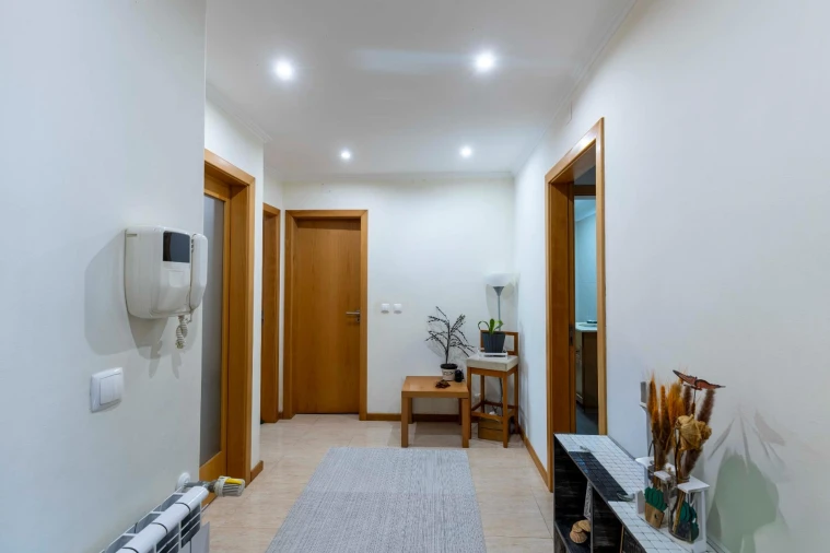 Apartamento T2 para Venda em Casal de Cambra Foto 23