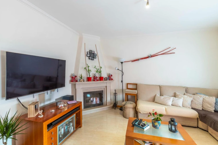 Apartamento T2 para Venda em Casal de Cambra Foto 4