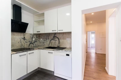Apartamento T3 para Venda em Arroios
