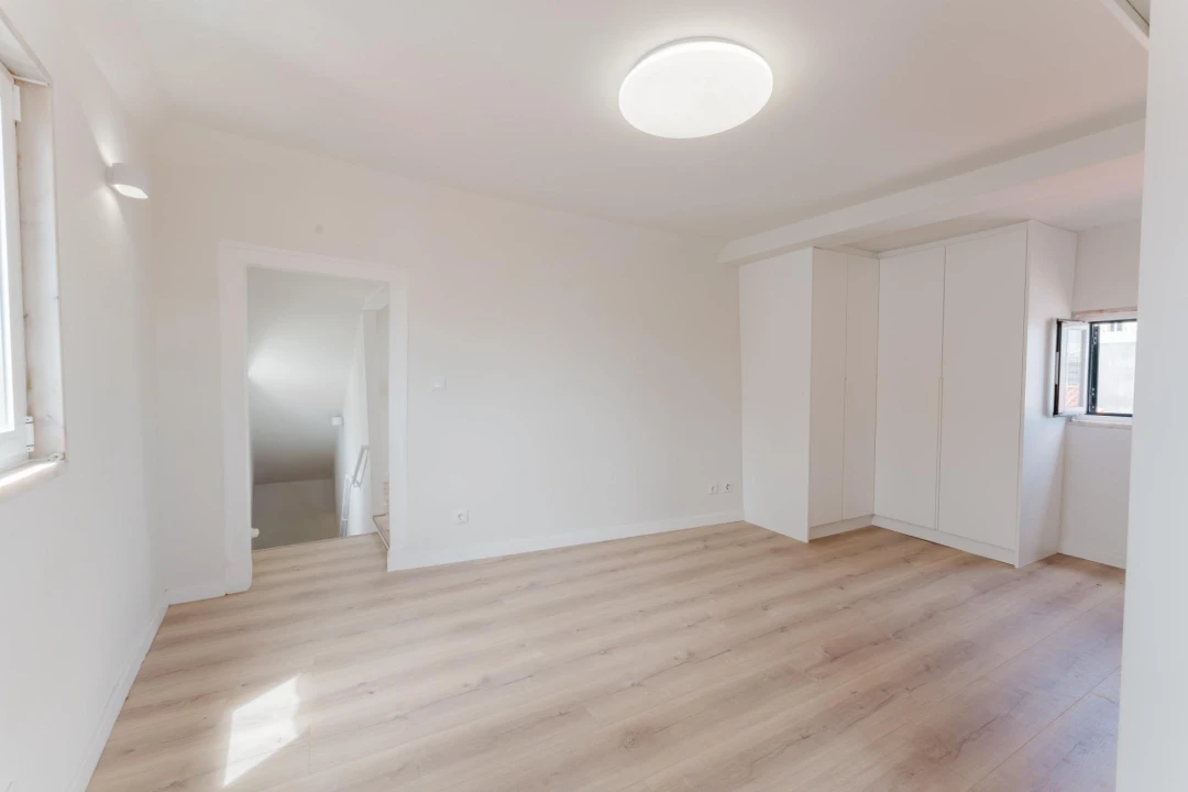 Apartamento T1 para Venda em Estrela Foto 6