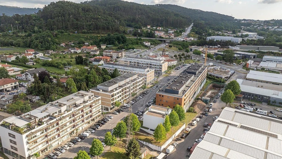 Apartamento T3 para Venda em Braga (Maximinos, Sé e Cividade) Foto 23