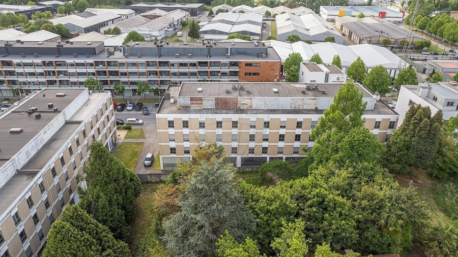 Apartamento T3 para Venda em Braga (Maximinos, Sé e Cividade) Foto 24