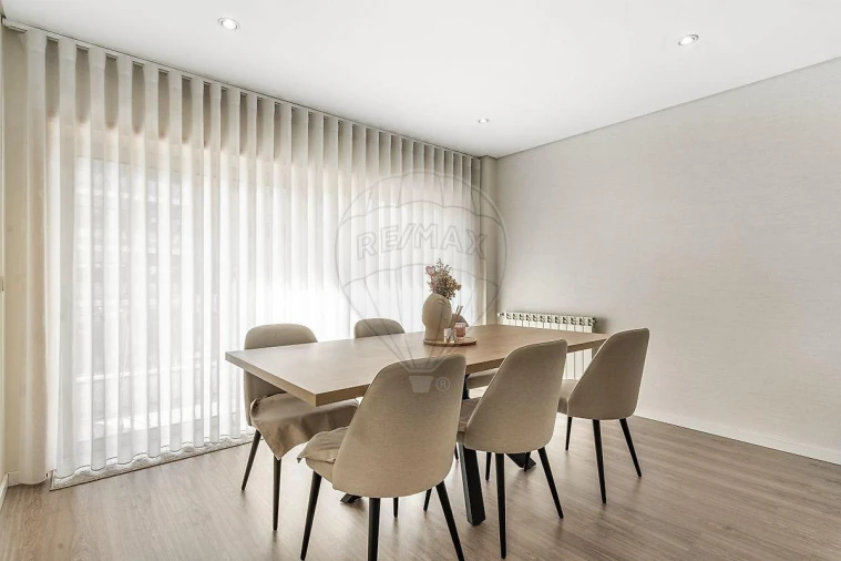 Apartamento T3 para Venda em Braga (Maximinos, Sé e Cividade) Foto 3