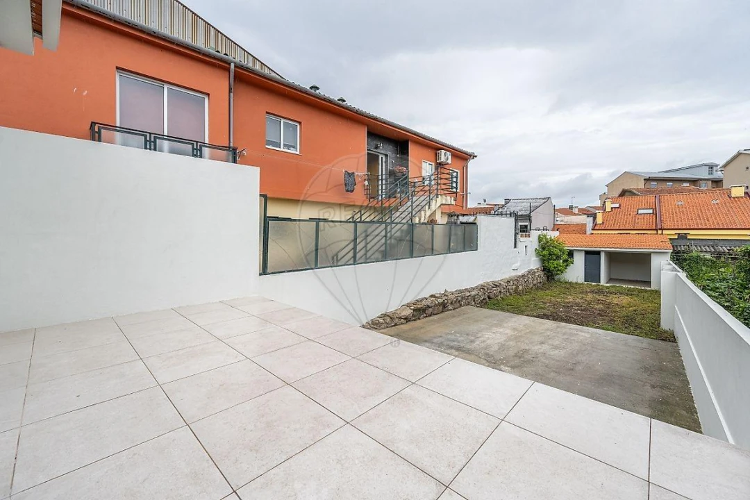Moradia T3 para Venda em Santa Marinha e São Pedro da Afurada Foto 18
