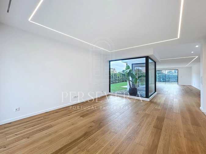 Moradia T5 para Venda em Cascais e Estoril Foto 5