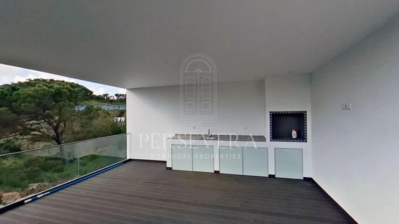 Moradia T5 para Venda em Alcabideche Foto 15