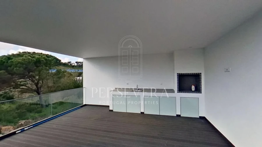 Moradia T5 para Venda em Alcabideche Foto 15