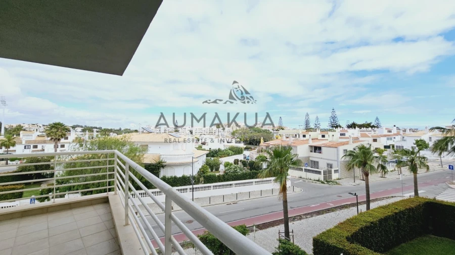 Apartamento T3 para Venda em Quarteira Foto 3