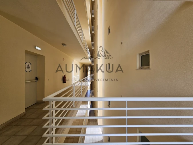 Apartamento T3 para Venda em Quarteira Foto 11