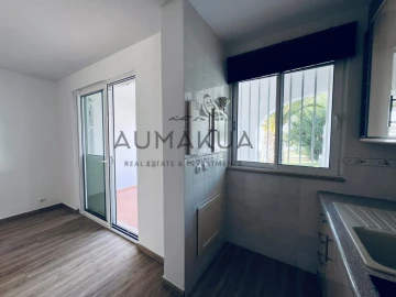 Moradia T2 para Venda em Quarteira