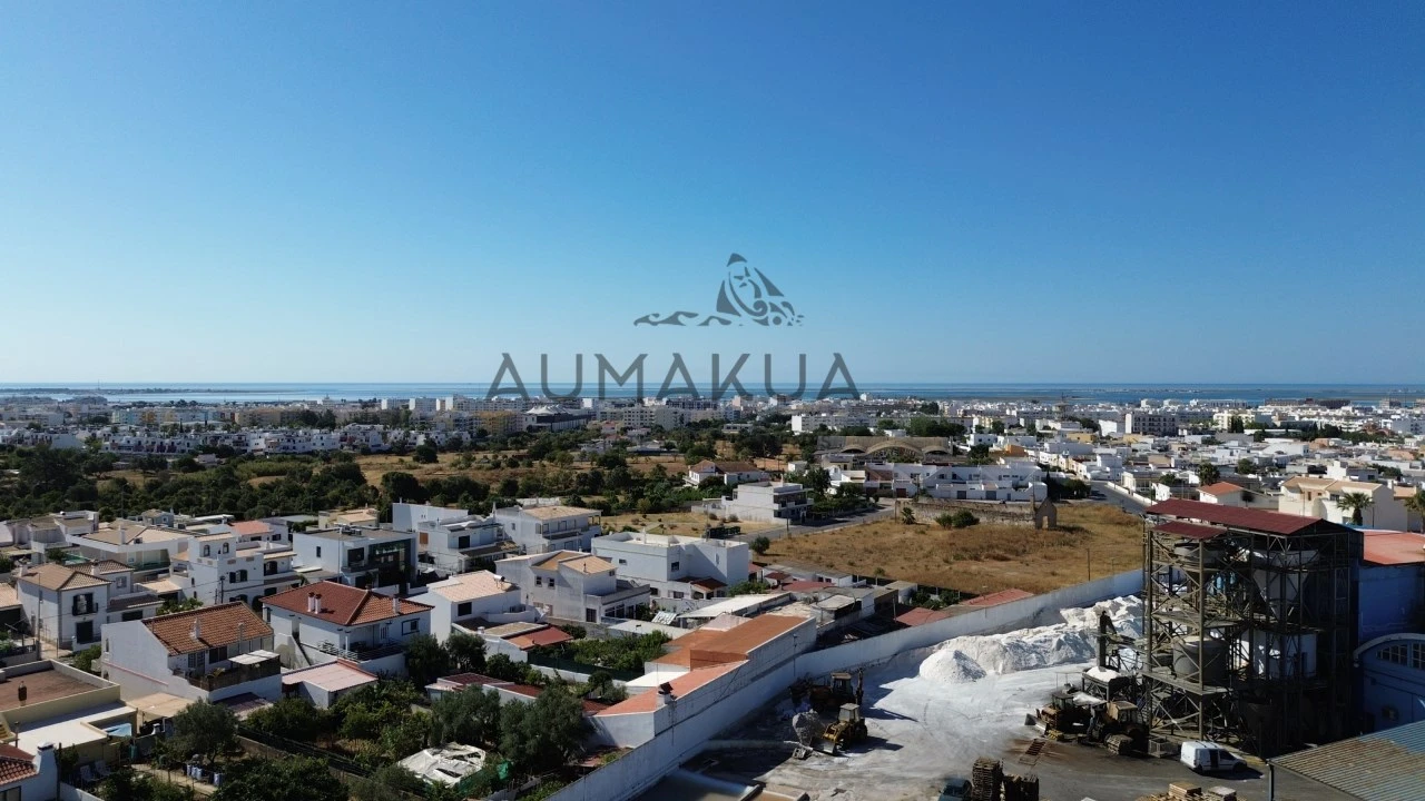 Moradia T3 para Venda em Quelfes Foto 15