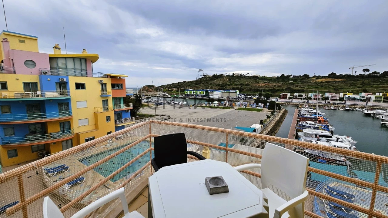 Apartamento T2 para Venda em Albufeira e Olhos de Água Foto 1