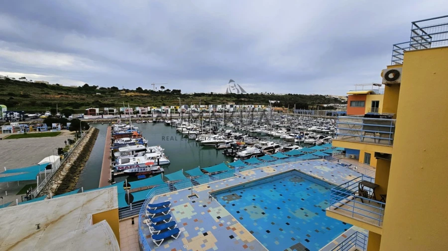 Apartamento T2 para Venda em Albufeira e Olhos de Água Foto 11