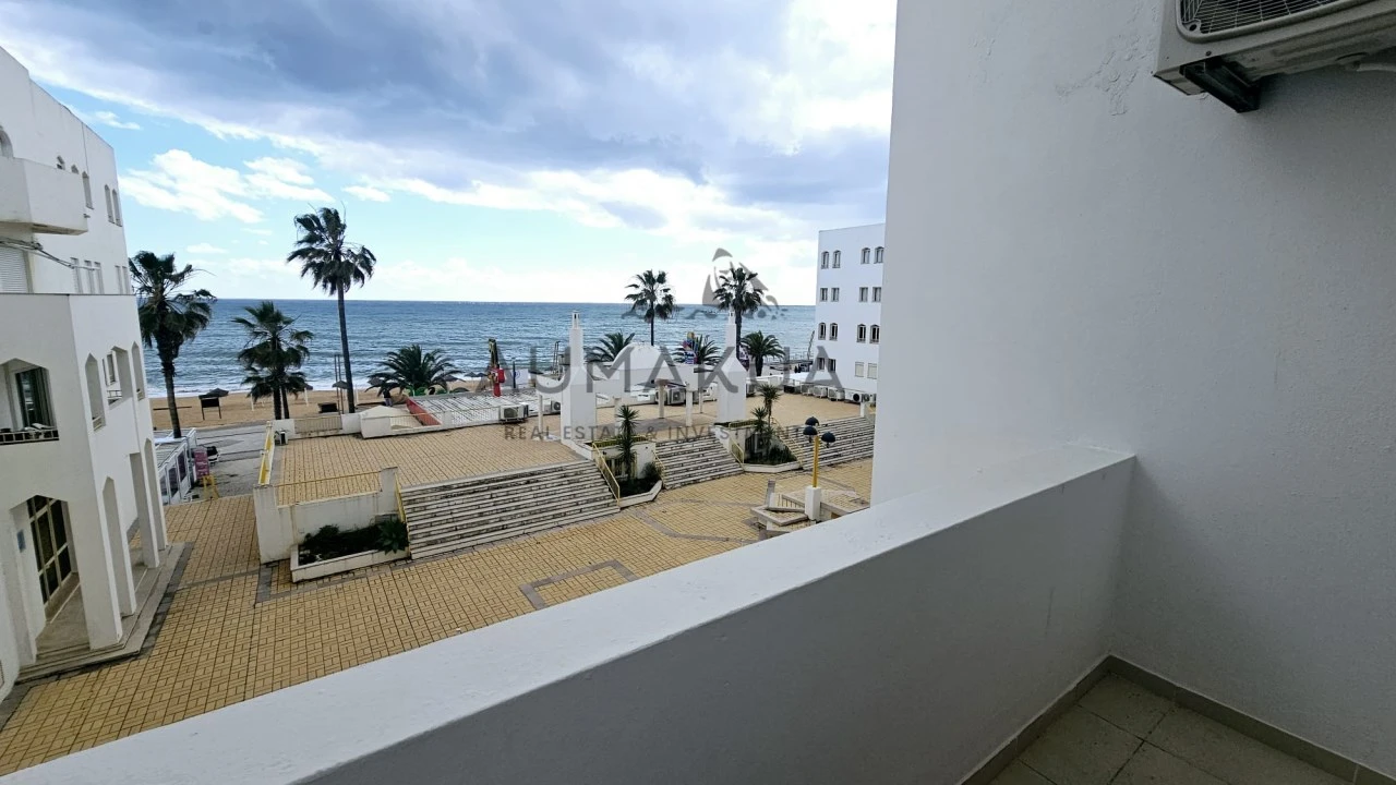 Apartamento T2 para Venda em Quarteira Foto 2