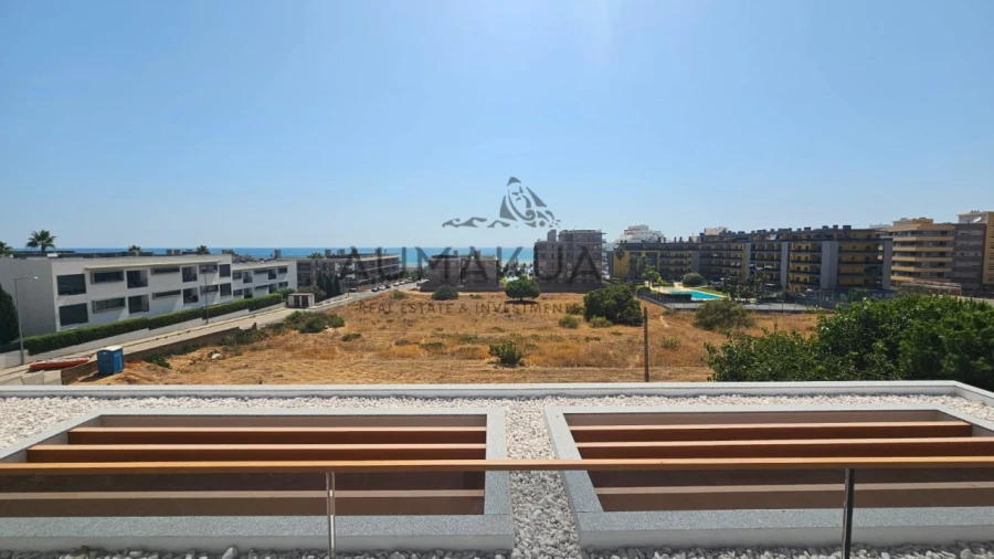 Apartamento T2 para Venda em Quarteira Foto 20